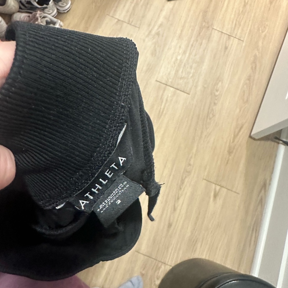 Athleta Black Ankle Pants - Picture 4 of 4
